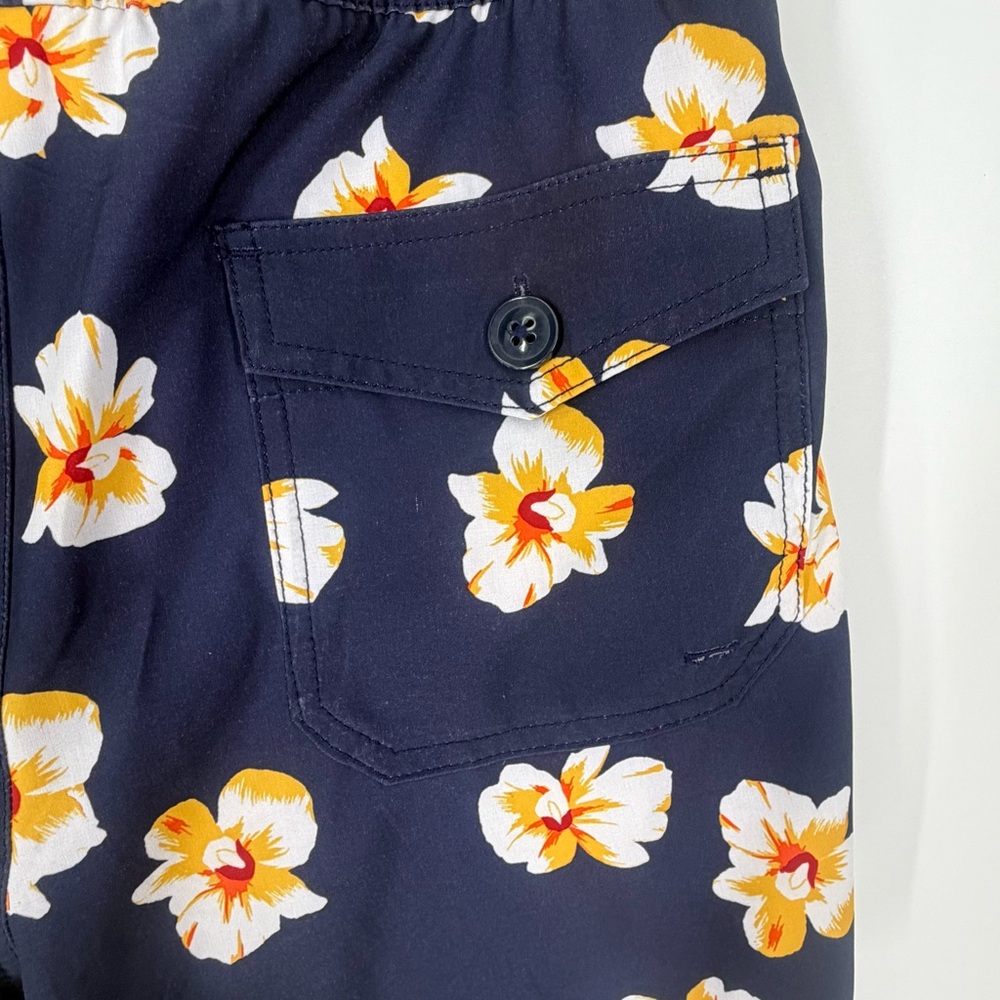 J.Crew Flex Swim Trunks Navy Floral Print Men’s Size S Preppy Classic Vacation - Picture 7 of 12
